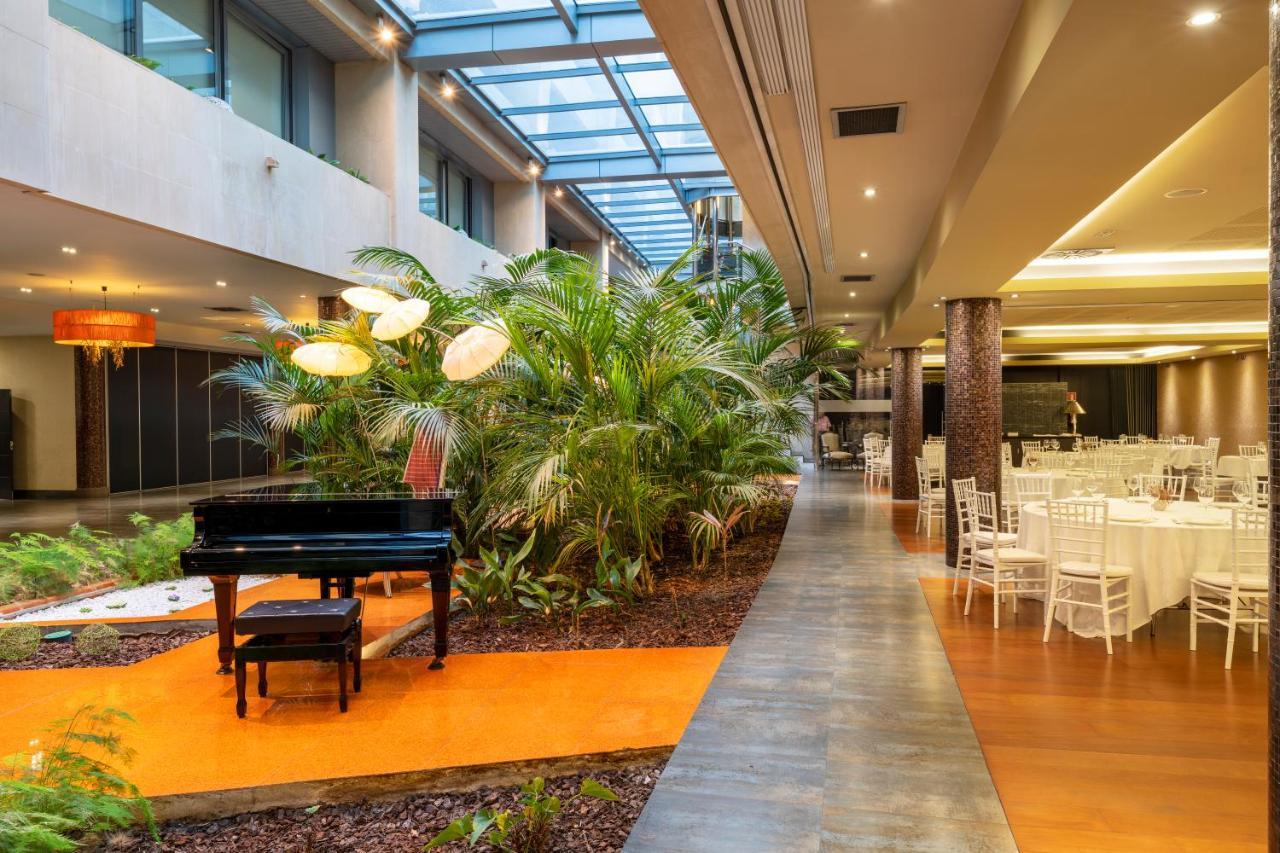 Iberik Santo Domingo Plaza Hotel Овиедо Екстериор снимка