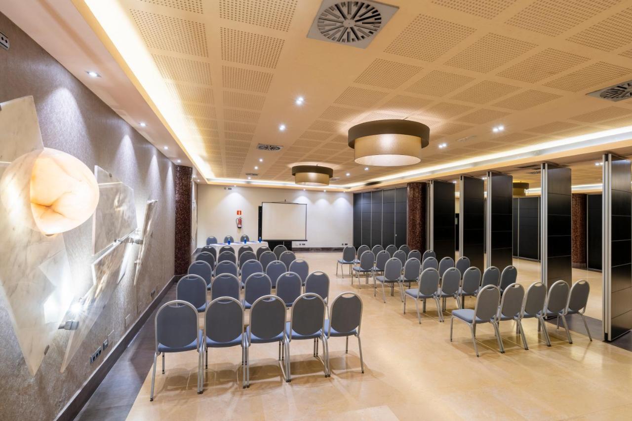 Iberik Santo Domingo Plaza Hotel Овиедо Екстериор снимка