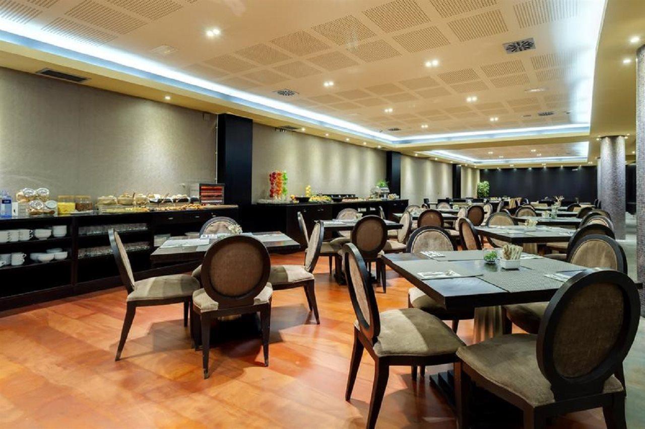 Iberik Santo Domingo Plaza Hotel Овиедо Екстериор снимка